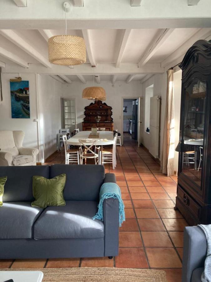 Le Chai Maison De Charme Pour Tribu Joyeuse Le Château-dʼOléron Esterno foto